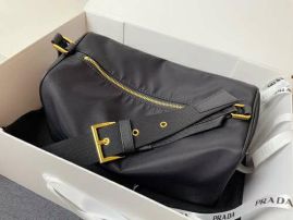 Picture of Prada Lady Handbags _SKUfw124220942fw